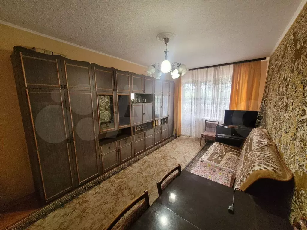 1-к. квартира, 31 м, 5/5 эт. - Фото 0
