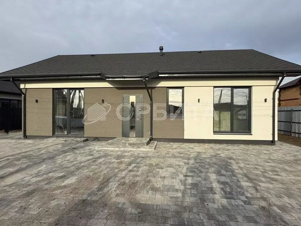 Дом в Тюменская область, Тюменский муниципальный округ, с. Перевалово  ... - Фото 1