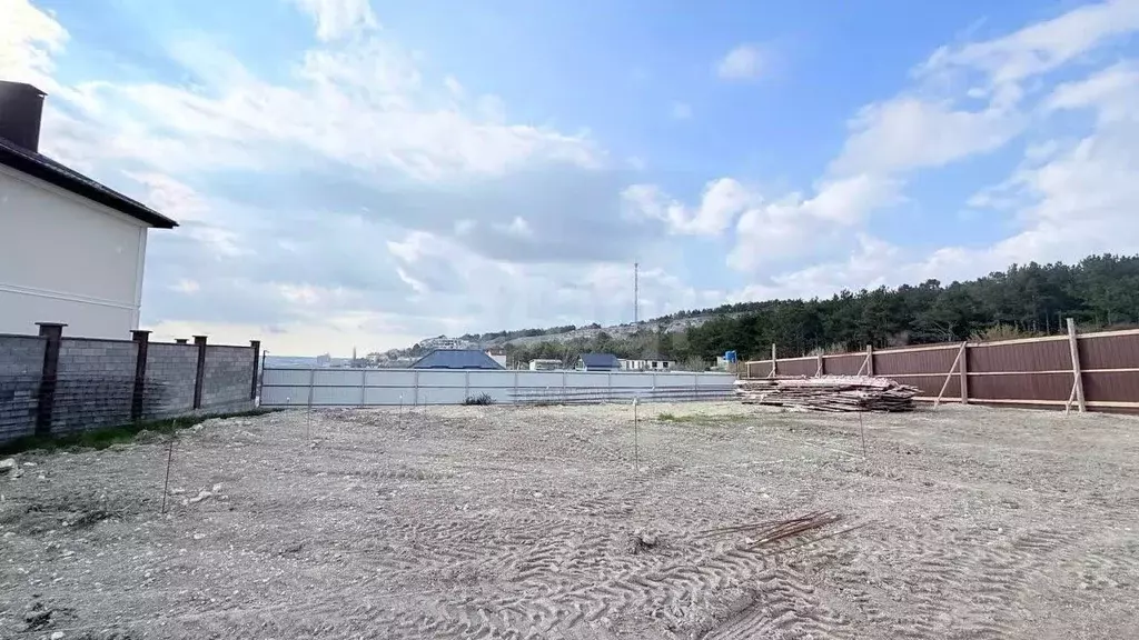 Дом в Крым, Симферополь ул. Межевая (95 м) - Фото 1
