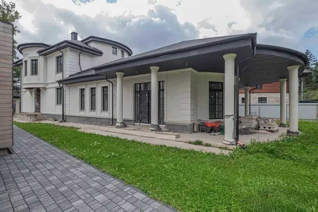 Коттедж в Москва д. Зименки, Антоновка кп,  (600 м) - Фото 1