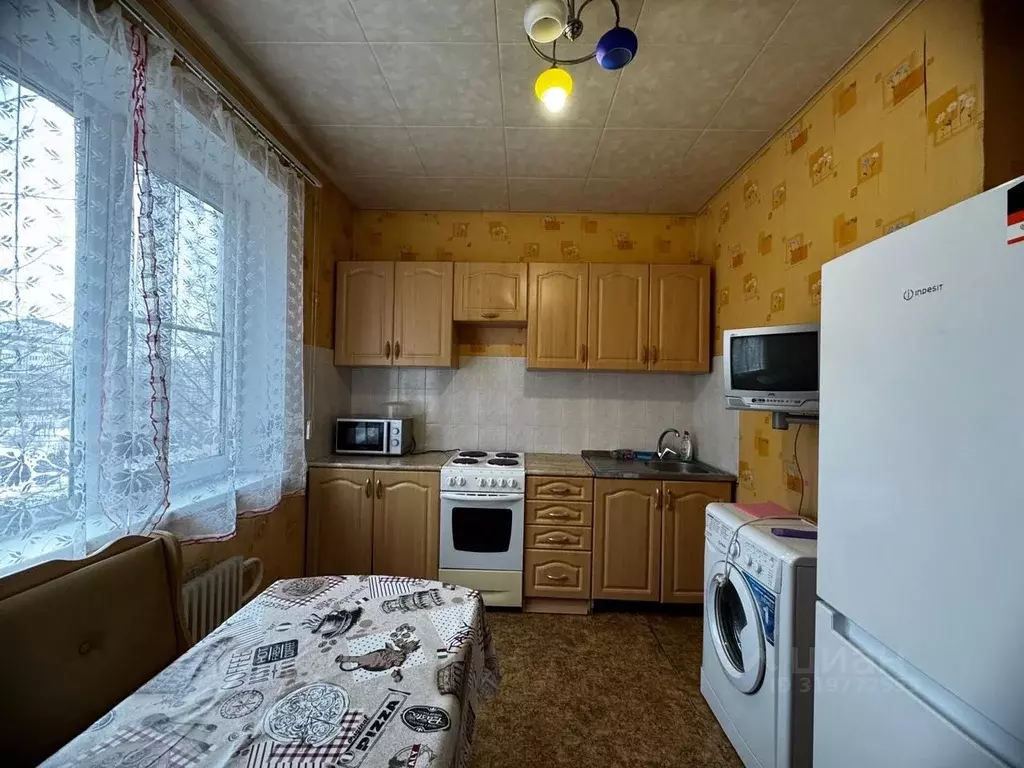 1-к кв. Белгородская область, Старый Оскол Королева мкр, 12А (39.0 м) - Фото 0