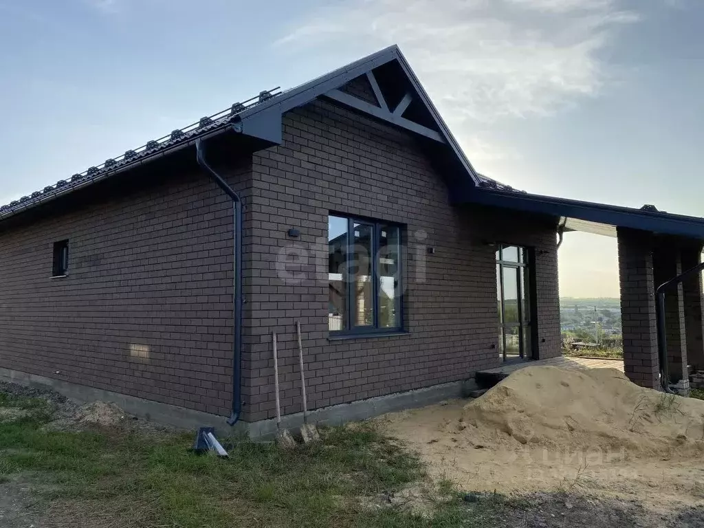 Дом в Воронежская область, Семилукский район, с. Девица ул. Гагарина, ... - Фото 1