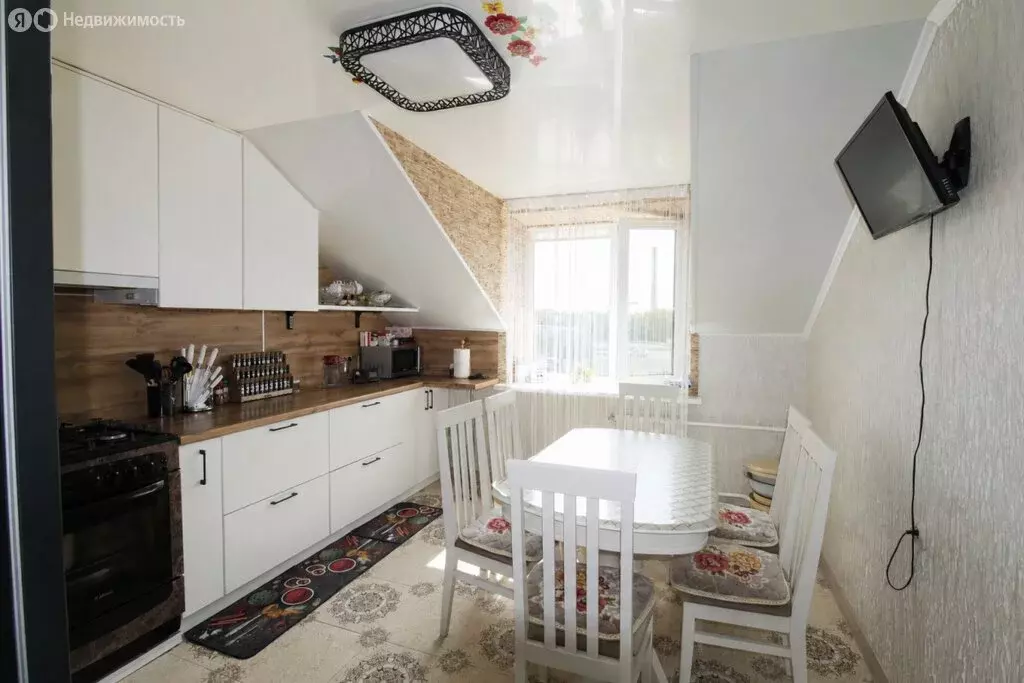 2-комнатная квартира: Туймазы, улица Чапаева, 22 (68.4 м) - Фото 1