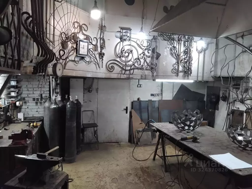 Помещение свободного назначения в Калужская область, Обнинск ул. ... - Фото 1