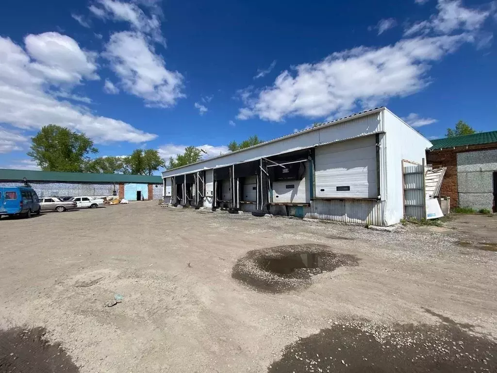 Склад в Омская область, Омск Универсальная ул., 7/1 (840 м) - Фото 1