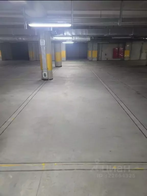 Гараж в Краснодарский край, Сочи ул. Кирпичная, 2к1 (16 м) - Фото 1