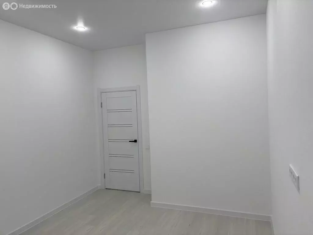 1-комнатная квартира: Тюмень, улица Малыгина, 90 (49.7 м) - Фото 1