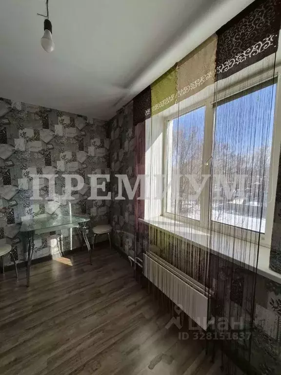 1-к кв. Самарская область, Чапаевск Железнодорожная ул., 51с2 (33.6 м) - Фото 2