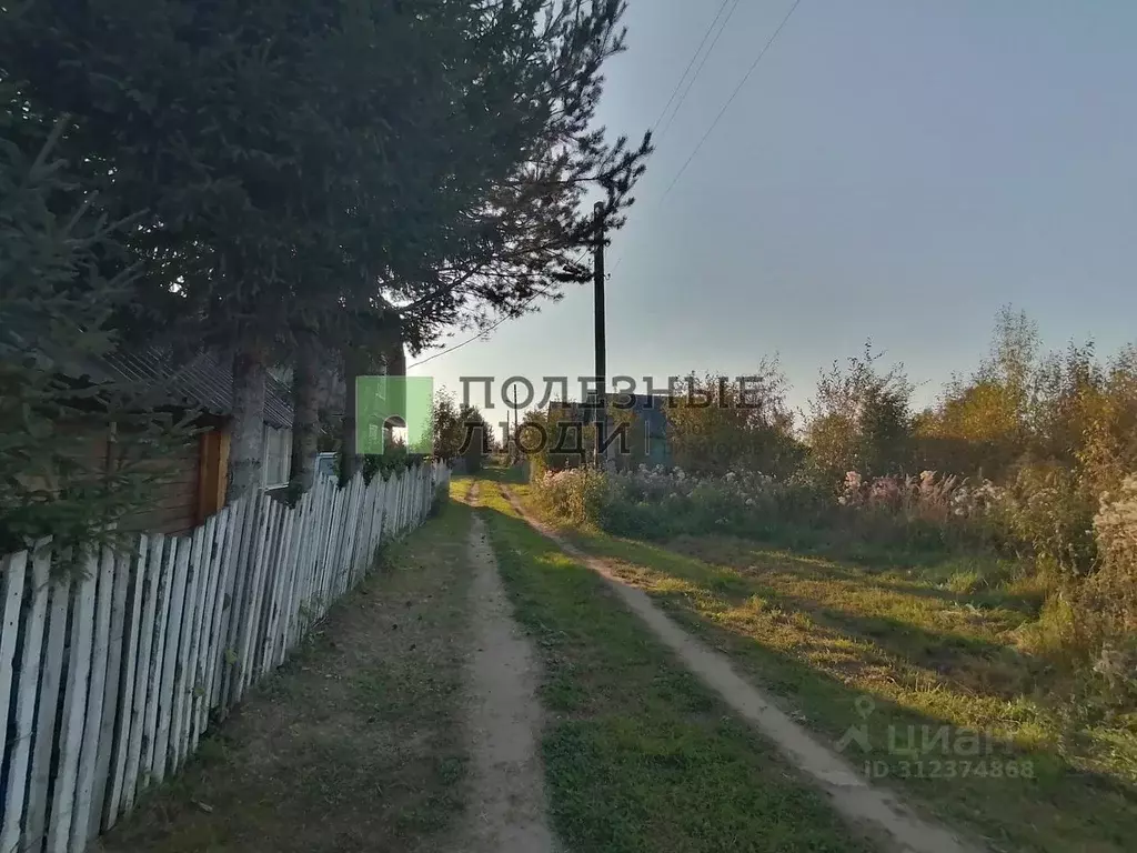 Участок в Кировская область, Киров городской округ, с. Русское ул. ... - Фото 0