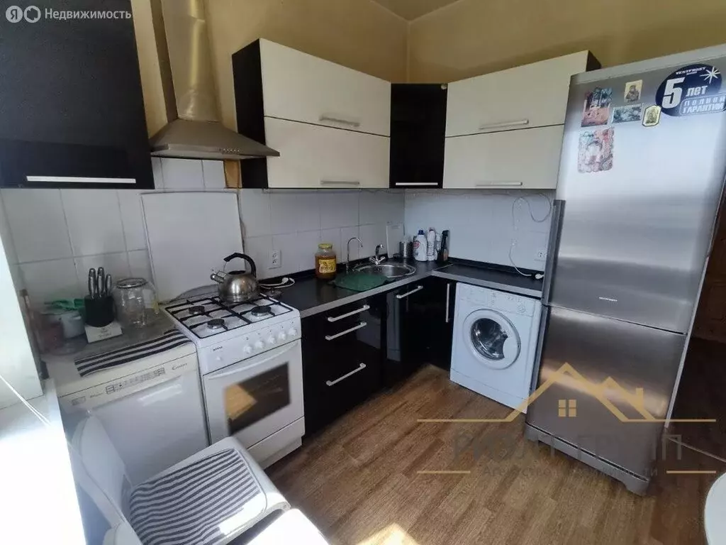 3-комнатная квартира: Казань, Тверская улица, 2 (75.7 м) - Фото 1