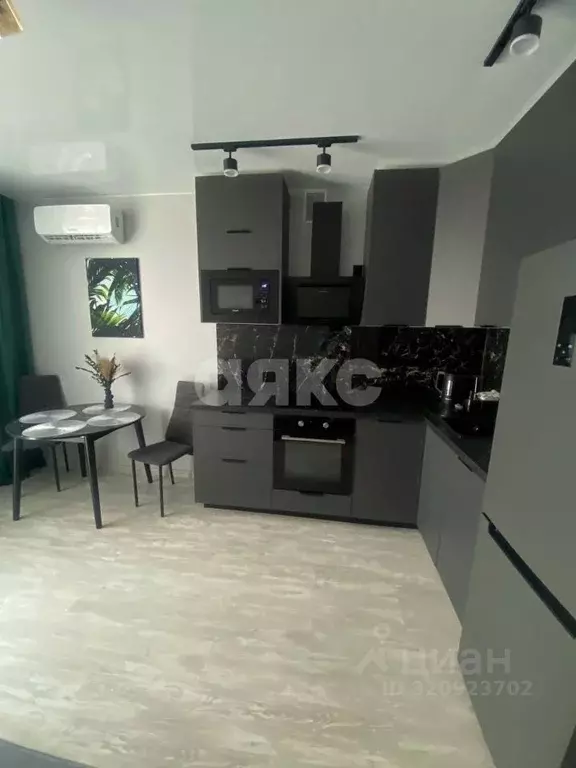 1-к кв. Липецкая область, Липецк Октябрьская ул., 7 (46.9 м) - Фото 1