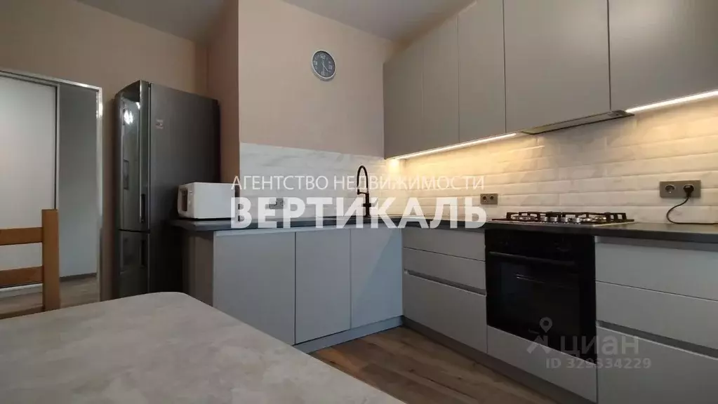 3-к кв. Москва ул. Земляной Вал, 61С2 (82.5 м) - Фото 2