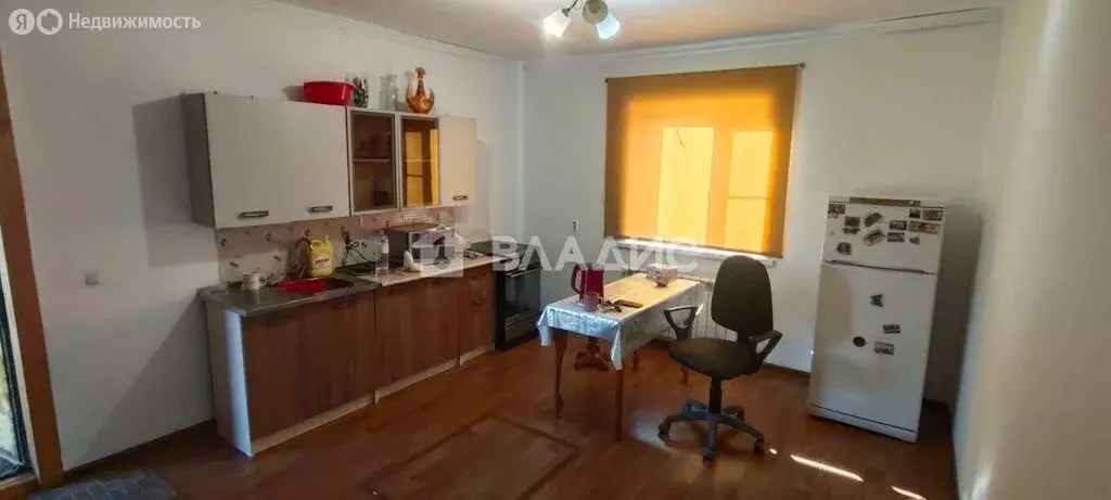 Дом в Иволгинский район, сельское поселение Гурульбинское, село ... - Фото 1