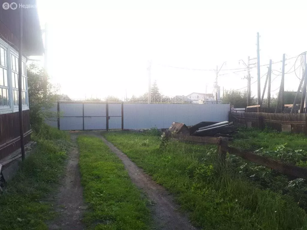 Участок в село Смоленщина, Железнодорожная улица (15 м) - Фото 0
