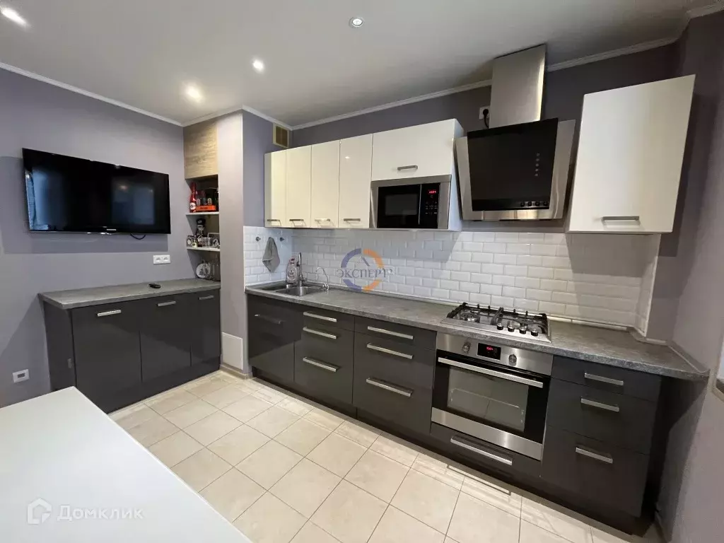 Продаётся 2-к квартира, 56.5 м - Фото 0