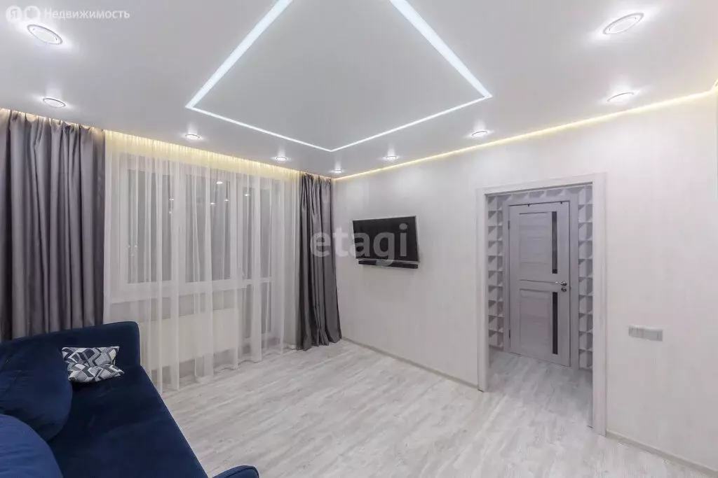1-комнатная квартира: Тюмень, улица Василия Гольцова, 2 (34 м) - Фото 1