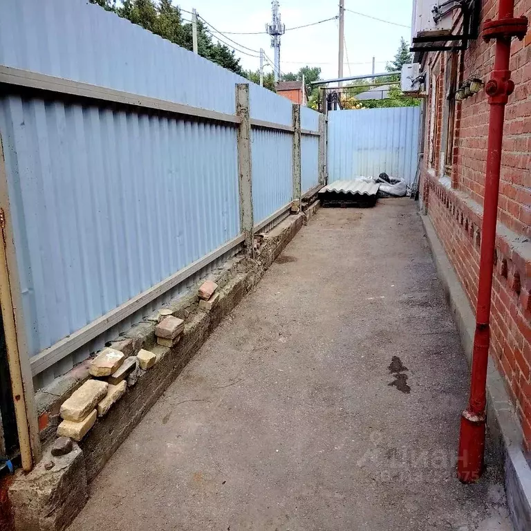 Дом в Ростовская область, Ростов-на-Дону Глиссерный пер. (72 м) - Фото 0