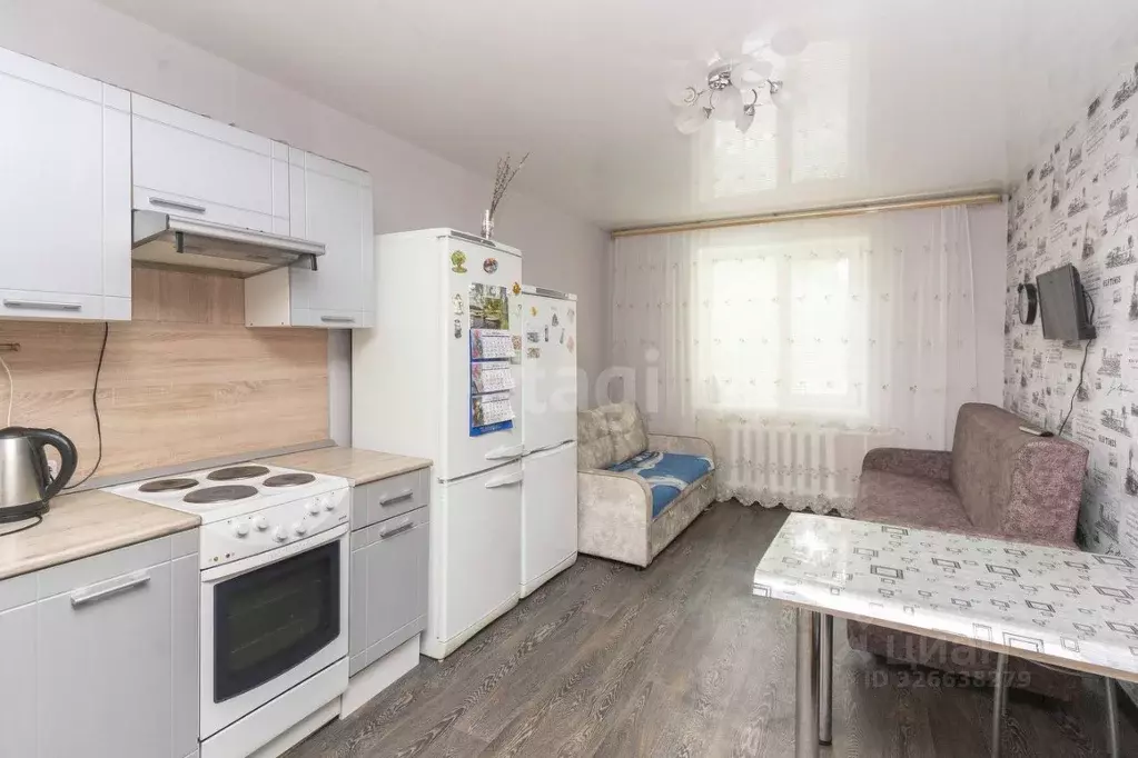 1-к кв. Тюменская область, Тюмень ул. 30 лет Победы, 76 (33.6 м) - Фото 1