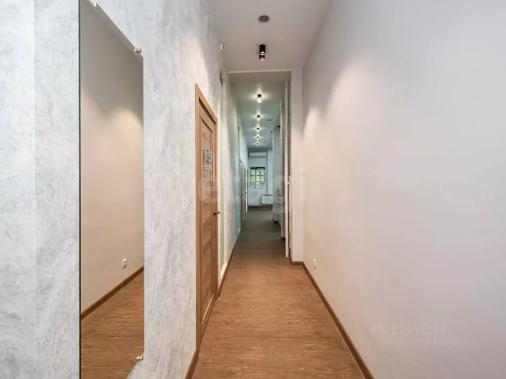 Офис в Новосибирская область, Новосибирск Каменская ул., 55 (100 м) - Фото 1