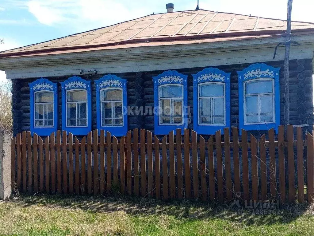 Дом в Новосибирская область, Коченевский район, с. Крутологово Лесная ... - Фото 1