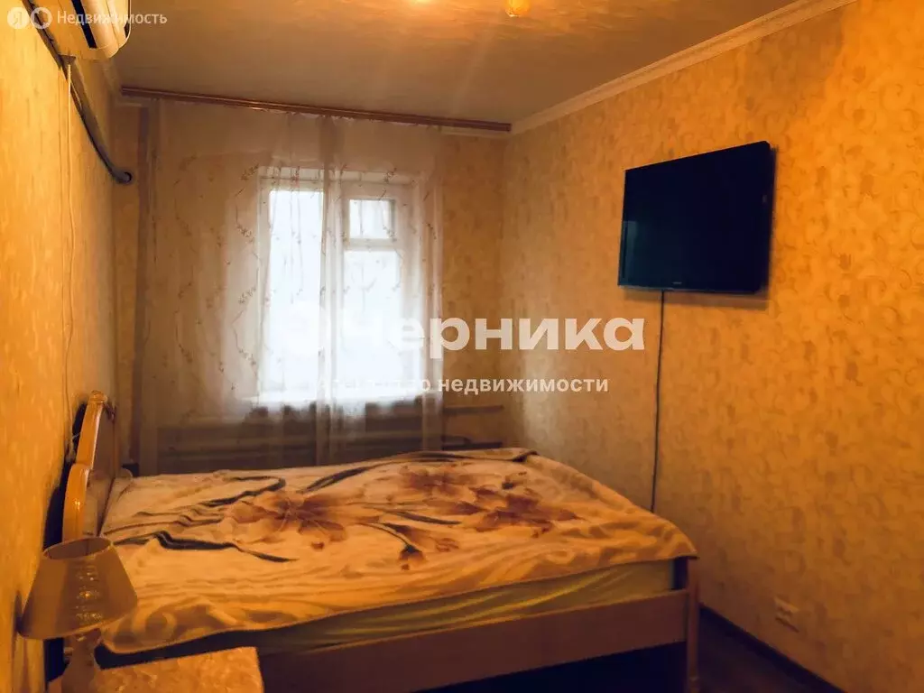 Дом в Каменск-Шахтинский, Красная улица, 42Б (68 м) - Фото 0