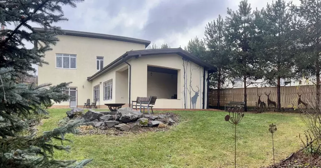 Дом в Москва д. Ямонтово, 68А (200 м) - Фото 1