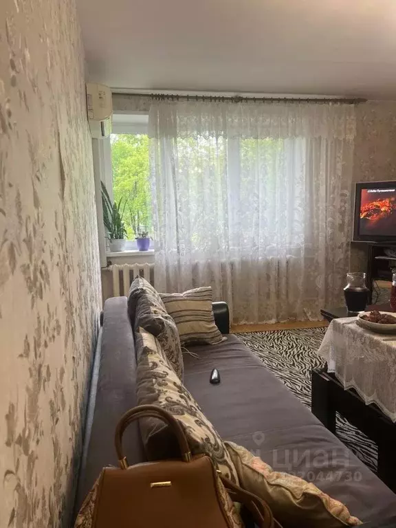 3-к кв. Липецкая область, Грязи Коммунальная ул., 9 (49.0 м) - Фото 0