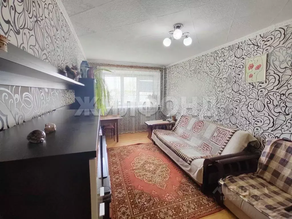 2-к кв. Хакасия, Абакан ул. Кошурникова, 1 (46.0 м) - Фото 2