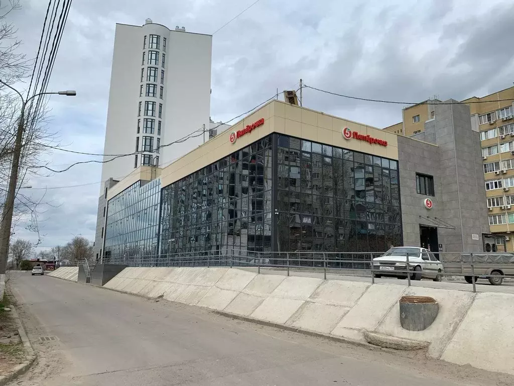 Помещение свободного назначения в Волгоградская область, Волгоград ул. ... - Фото 0