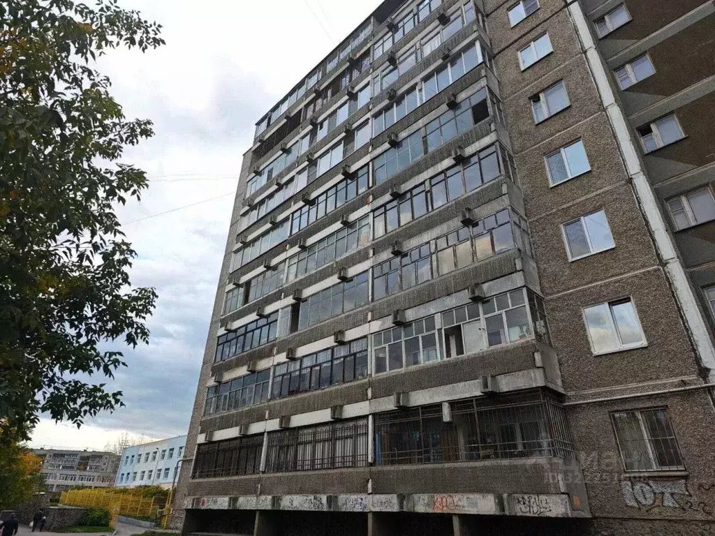 3-к кв. Свердловская область, Екатеринбург ул. Опалихинская, 27 (63.5 ... - Фото 2