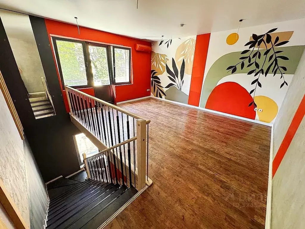 Торговая площадь в Крым, Симферополь бул. Ивана Франко, 6 (50 м) - Фото 1