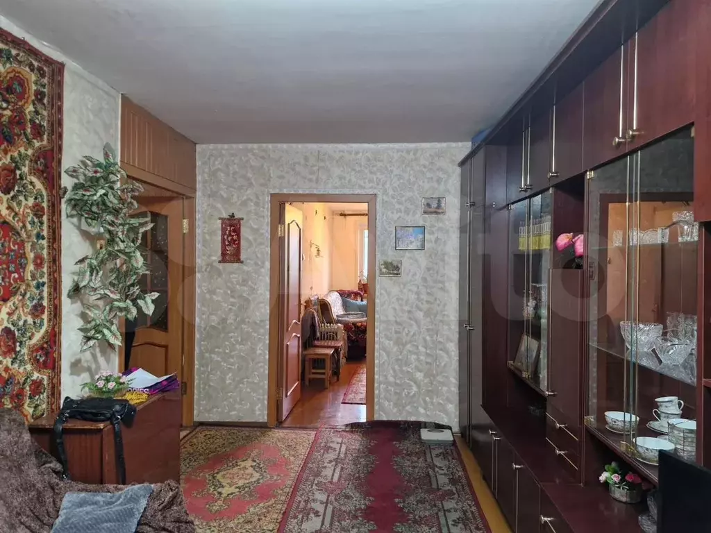 3-к. квартира, 61 м, 1/9 эт. - Фото 0