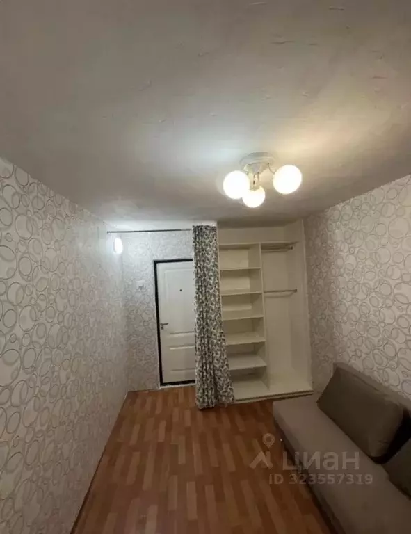 Комната Свердловская область, Екатеринбург ул. Инженерная, 26 (14.0 м) - Фото 2