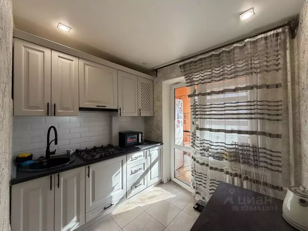 2-к кв. Кабардино-Балкария, Нальчик ул. Ватутина (62.0 м) - Фото 0