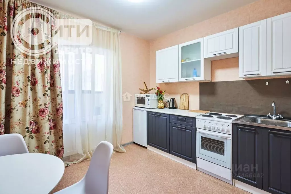 1-к кв. Воронежская область, Воронеж Московский просп., 128 (36.1 м) - Фото 1