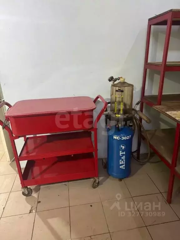 Гараж в Ямало-Ненецкий АО, Салехард ул. Чубынина (68 м) - Фото 2