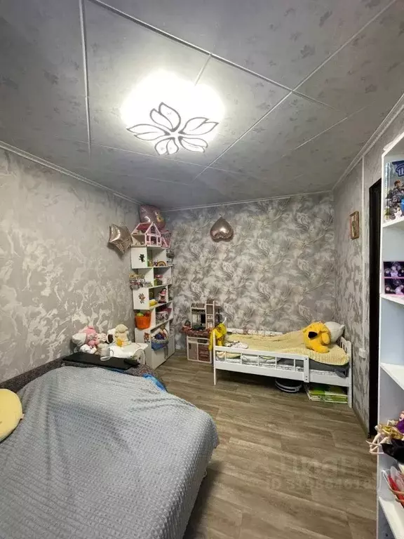 Дом в Волгоградская область, Средняя Ахтуба рп ул. Омская (42 м) - Фото 1