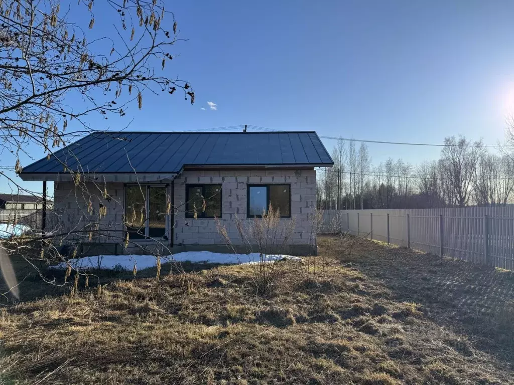 Дом в Ленинградская область, Приозерский район, Красноозерное с/пос, ... - Фото 1