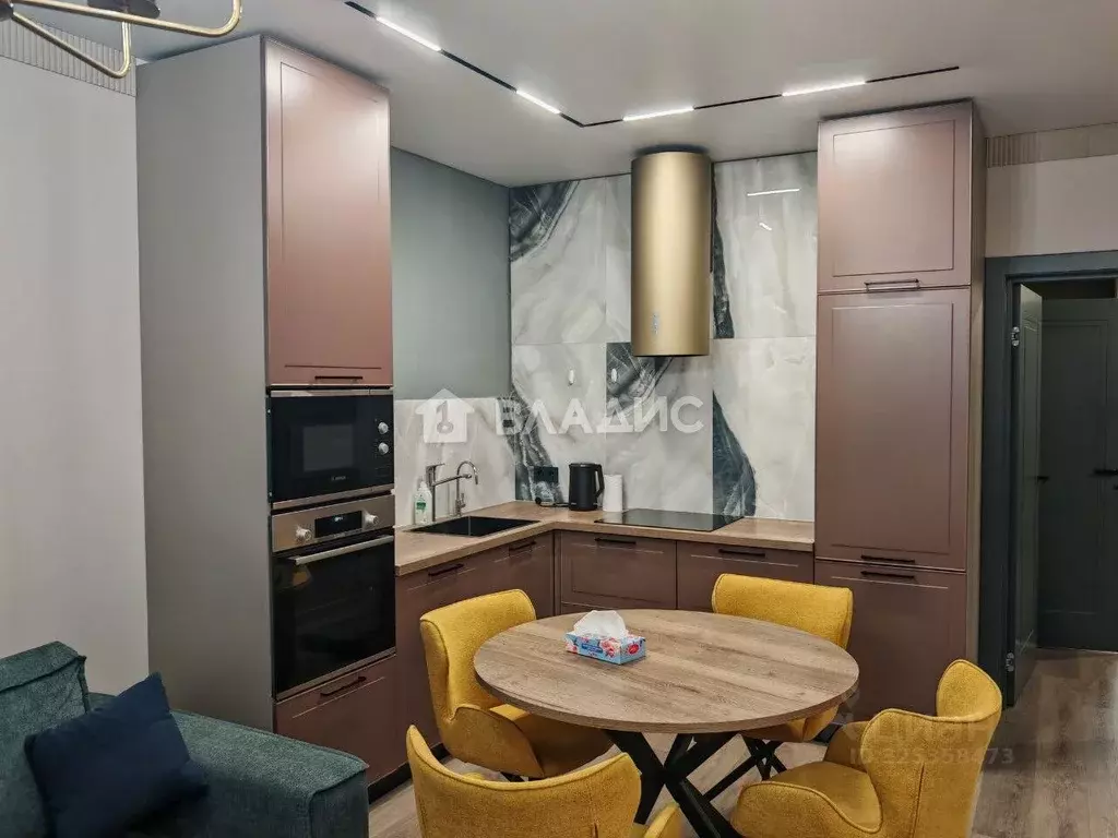 3-к кв. Башкортостан, Уфа ул. Кирова, 130 (67.0 м) - Фото 1