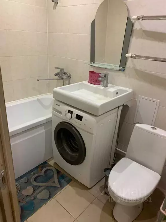 2-к кв. Тульская область, Новомосковск ул. Свердлова, 3 (47.0 м) - Фото 1