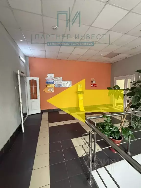 Офис в Свердловская область, Екатеринбург ул. Красных Командиров, 29 ... - Фото 2
