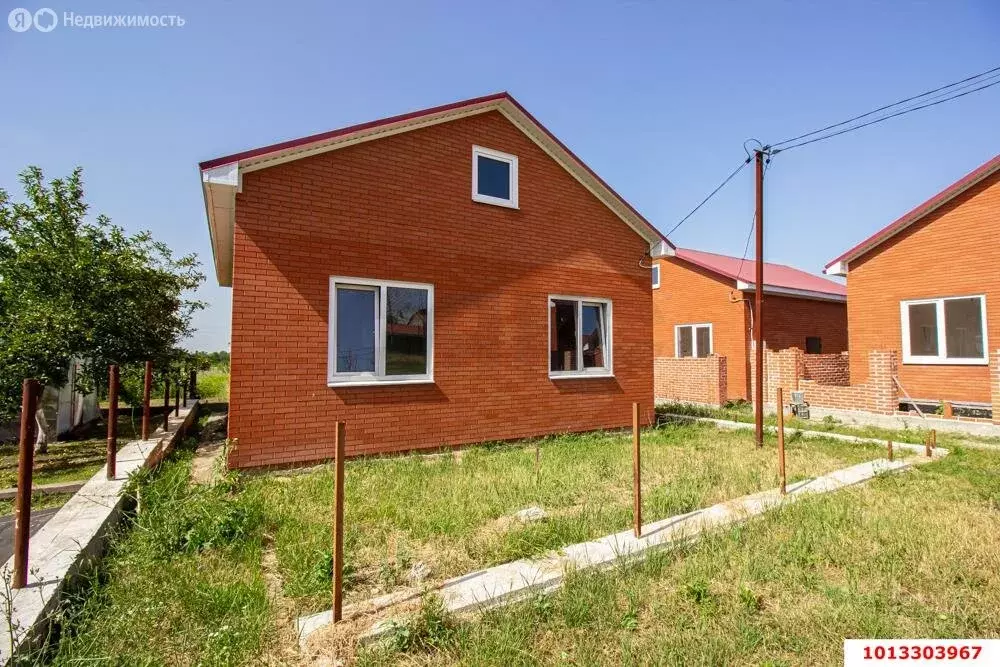Дом в посёлок городского типа Черноморский, Сиреневая улица (87.4 м) - Фото 1