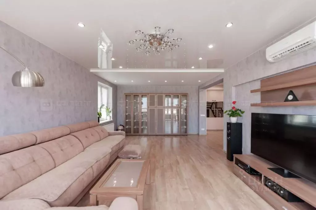 5-к кв. Татарстан, Казань ул. Сибирский Тракт, 23Б (155.4 м) - Фото 0