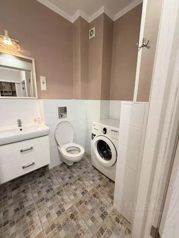 1-к кв. Свердловская область, Екатеринбург ул. Серафимы Дерябиной, 37 ... - Фото 2