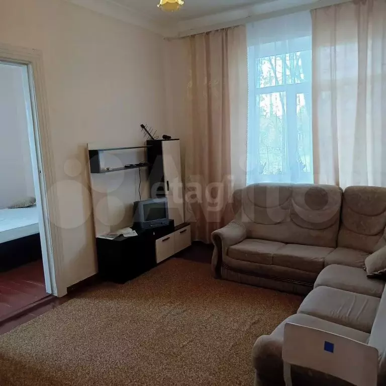 2-к. квартира, 42,5 м, 1/2 эт. - Фото 0