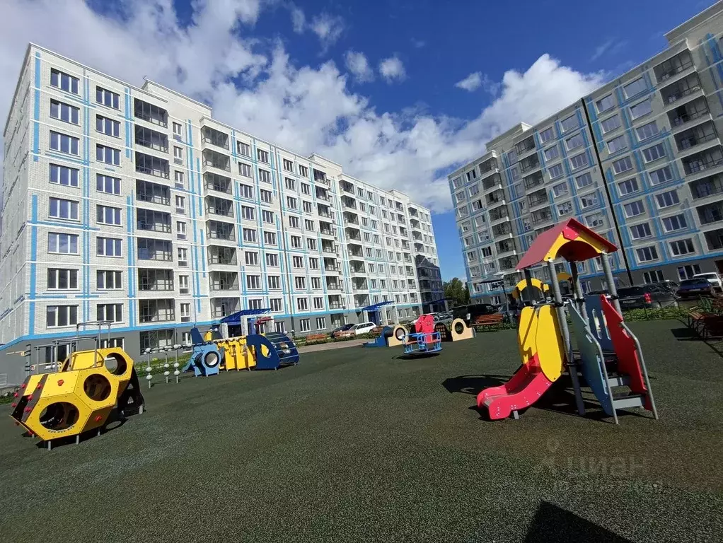 2-к кв. Хакасия, Абакан ул. Генерала Тихонова, 8 (48.0 м) - Фото 1