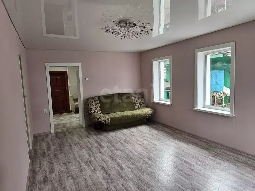 Дом в Амурская область, Белогорск Раздольная ул., 19 (50 м) - Фото 1