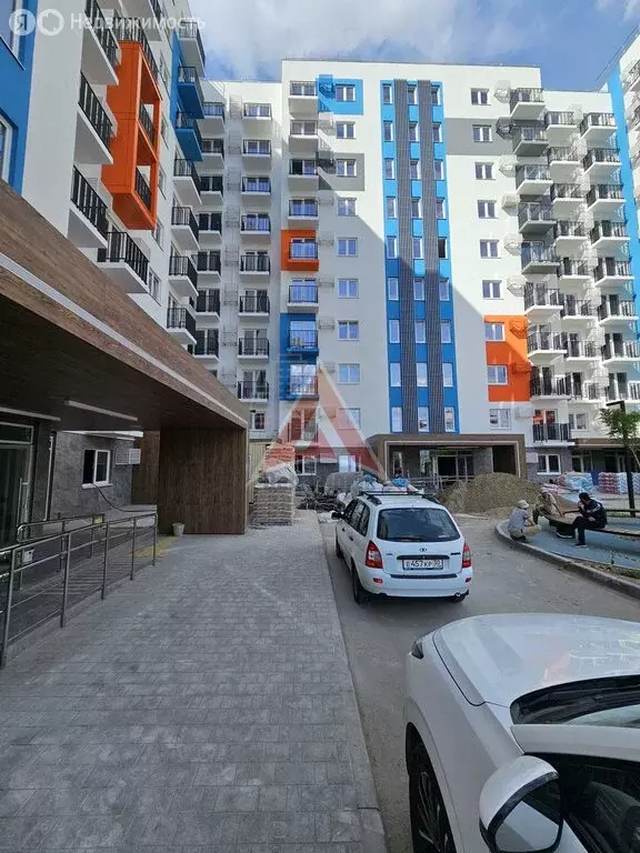 3-комнатная квартира: Астрахань, улица Адмирала Нахимова, 141Б (59.9 ... - Фото 0