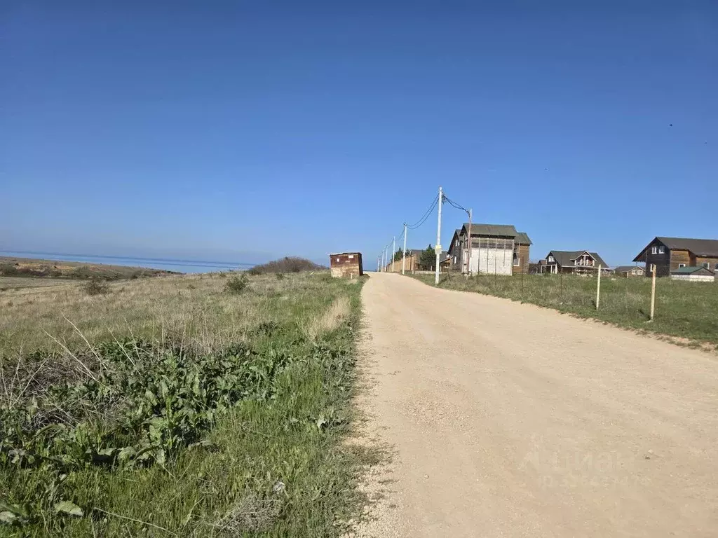 Участок в Севастополь Имени Софьи Перовской ЗАО,  (1.0 га.) - Фото 1