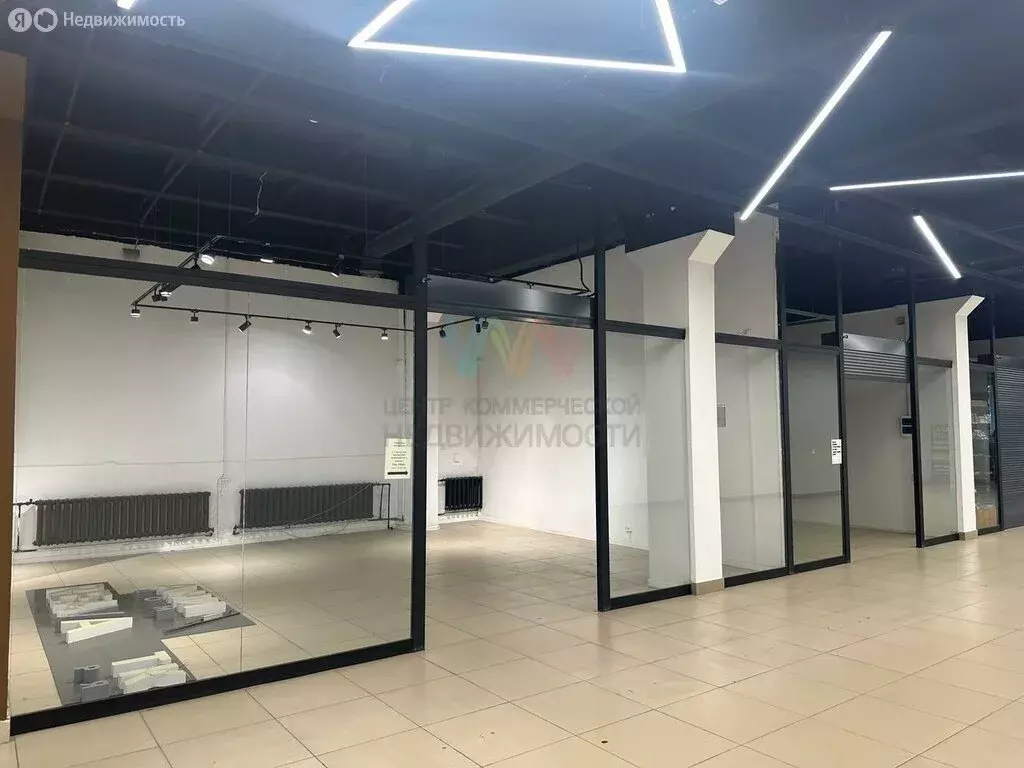 Торговая площадь (70 м) - Фото 1